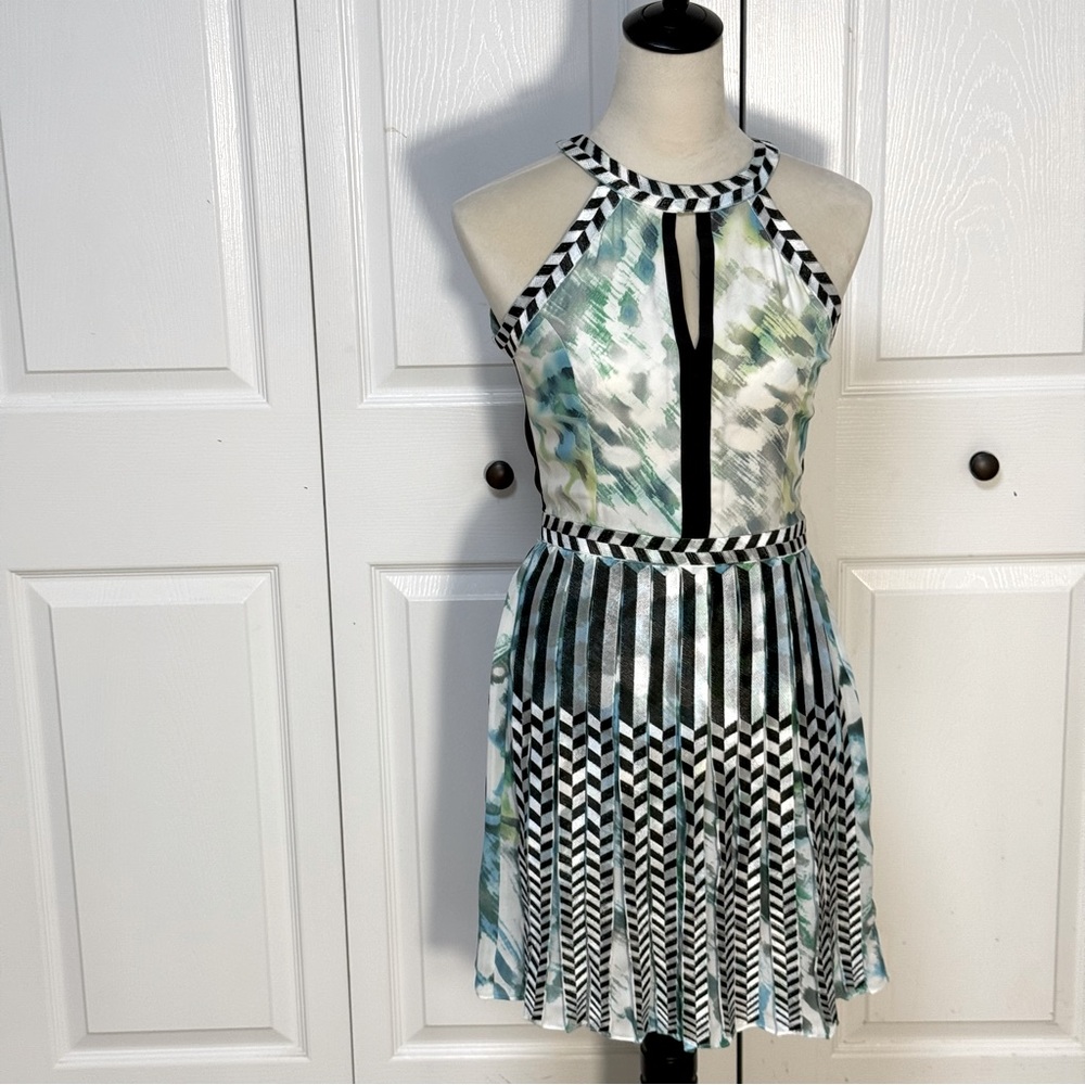 Parker Selita Dress Size S Womens Silk Pleated Sleeveless Blue/Green Print
